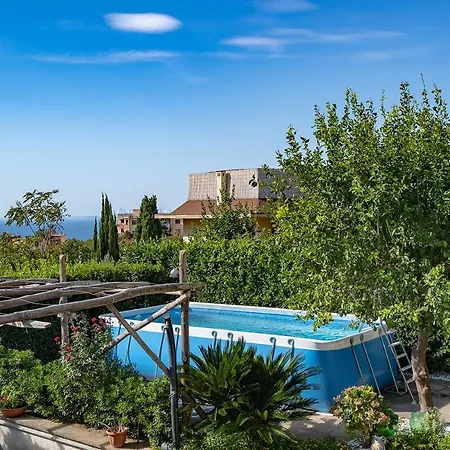 Russo Holiday home